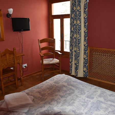 Hotel El Refugio De Juanar Охен Екстер'єр фото
