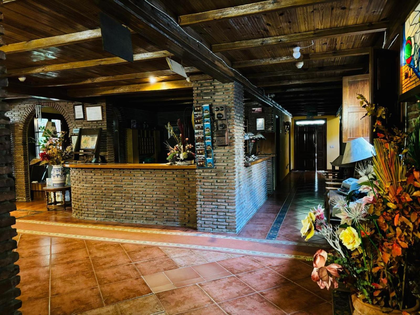 Hotel El Refugio De Juanar Охен Екстер'єр фото
