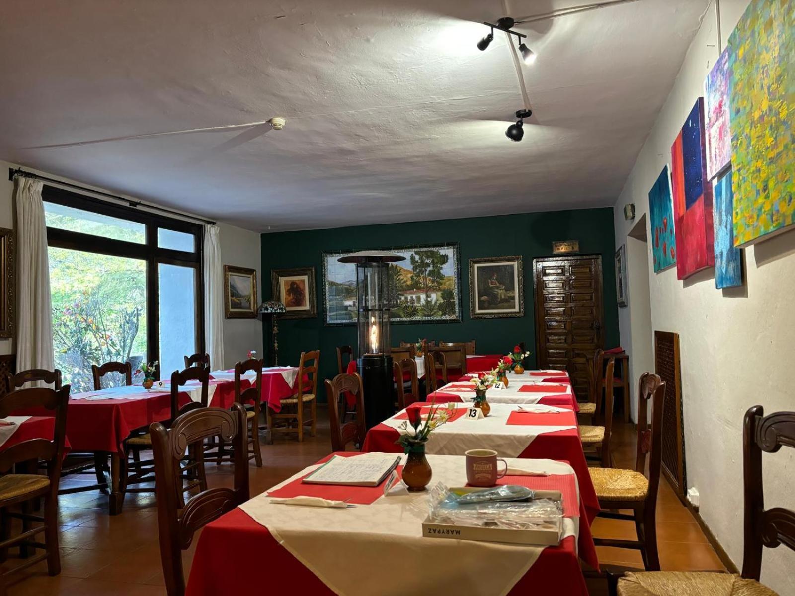 Hotel El Refugio De Juanar Охен Екстер'єр фото