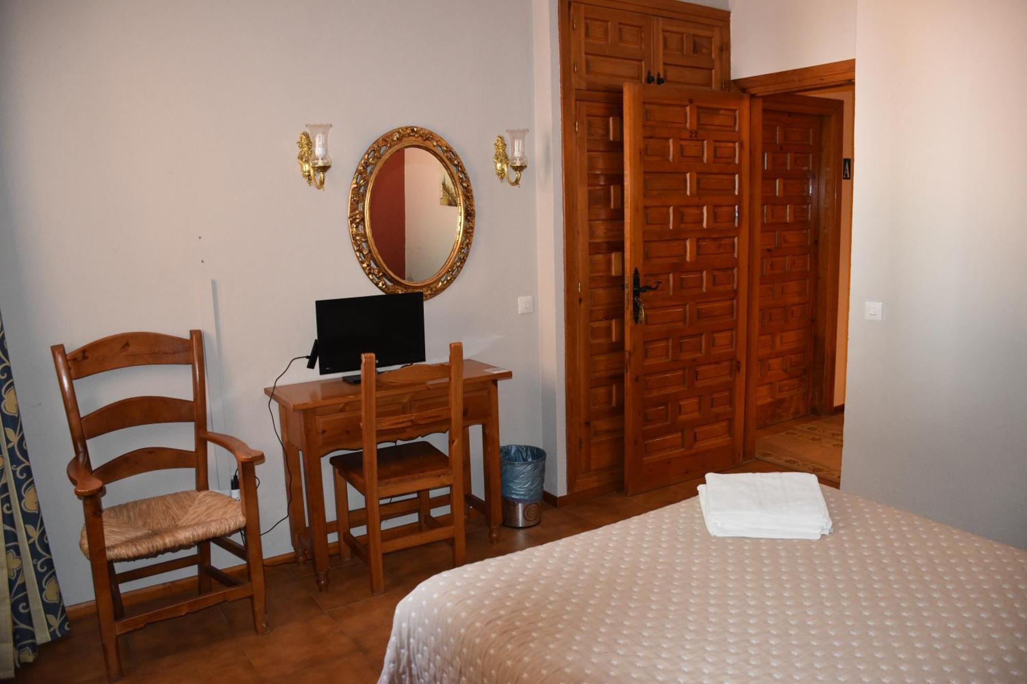 Hotel El Refugio De Juanar Охен Екстер'єр фото