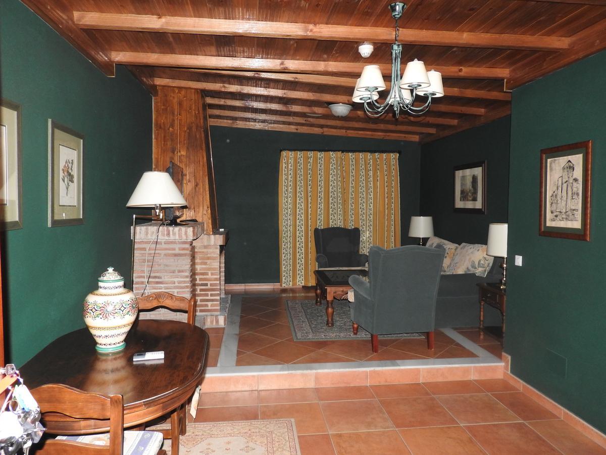 Hotel El Refugio De Juanar Охен Екстер'єр фото